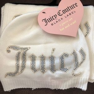 Juicy Couture Hat and Scarf Set